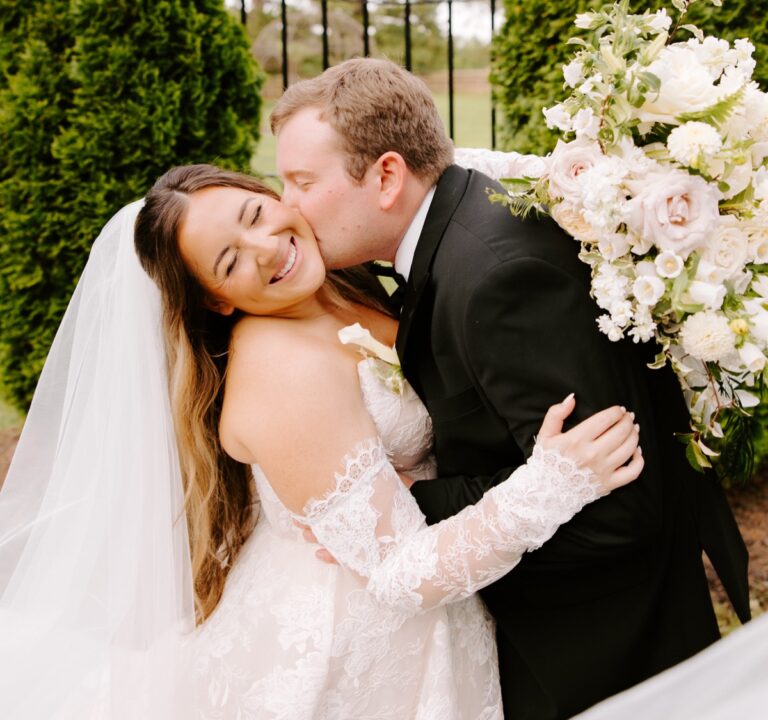 Real Wedding: Rebecca Burrows & Cameron Hoffman