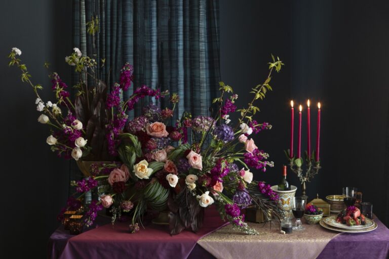 Tablescapes: “Romeo & Juliet” by Tanarah Luxe Floral